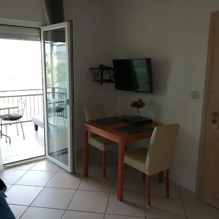 Nera Apartment